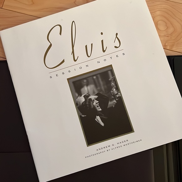 ELVIS A COLLECTION of 4 CDs, Elvis Session Notes, Elvis-His Life and Music Book - Picture 5 of 7